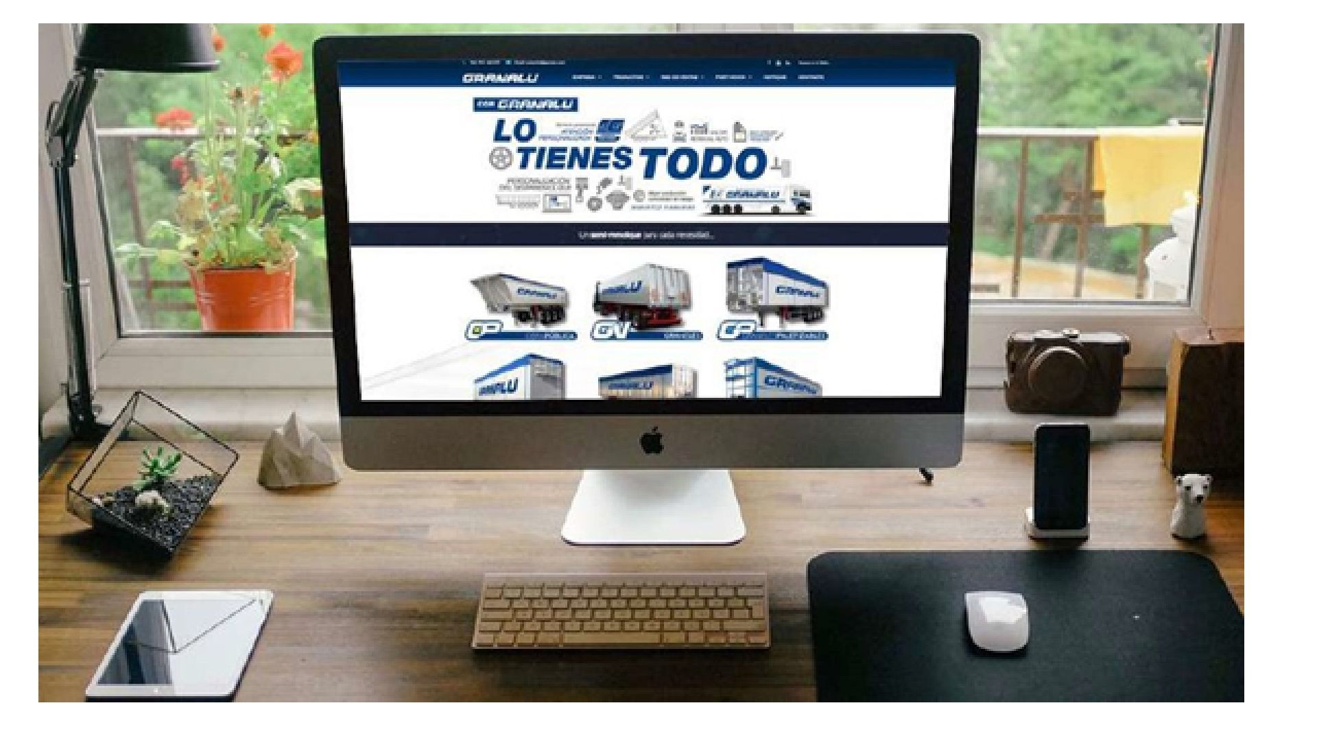 Imagen de un ordenador con una de las webs realizadas por nosotros.